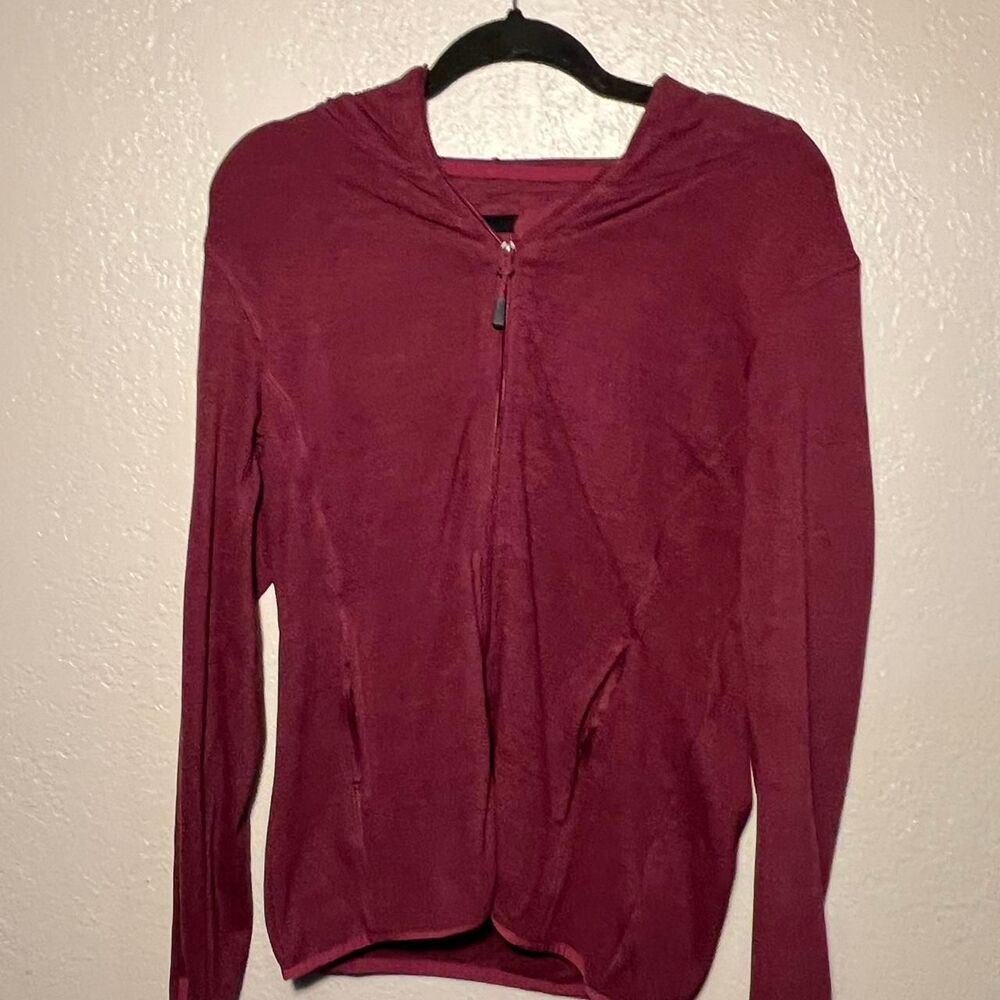 Pink-violet Women's Burgundy and Red Hoodie Zip-Up Medium Sweatshirt Jacket Y2K